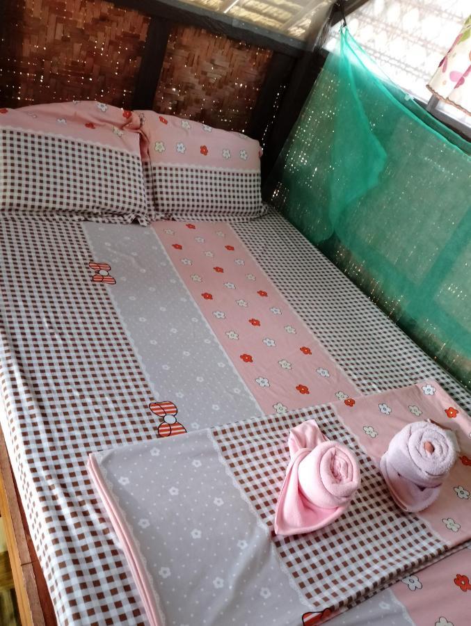 Lhoyjean Garden Hostel Batuan Екстер'єр фото