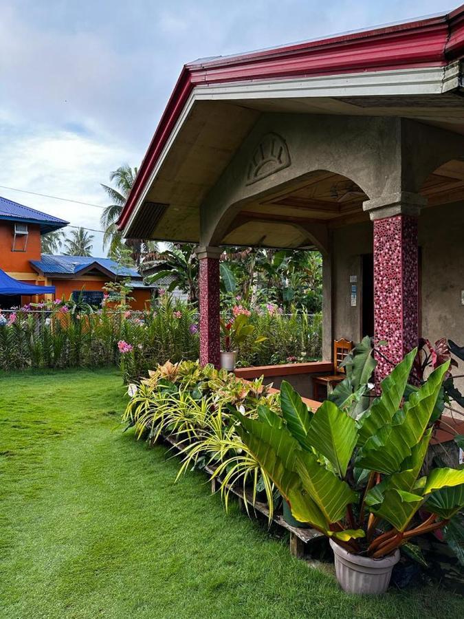 Lhoyjean Garden Hostel Batuan Екстер'єр фото