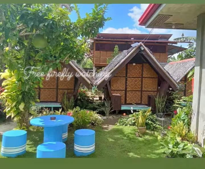 Lhoyjean Garden Hostel Batuan Екстер'єр фото